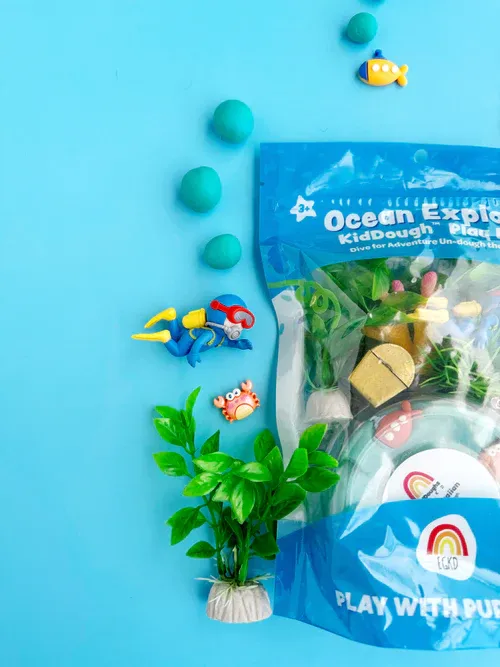 Earth Grown Ocean Explorer (Blue Hawaiian) Kiddough Play Kit(PK-8307)